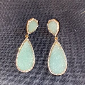 Drop earrings